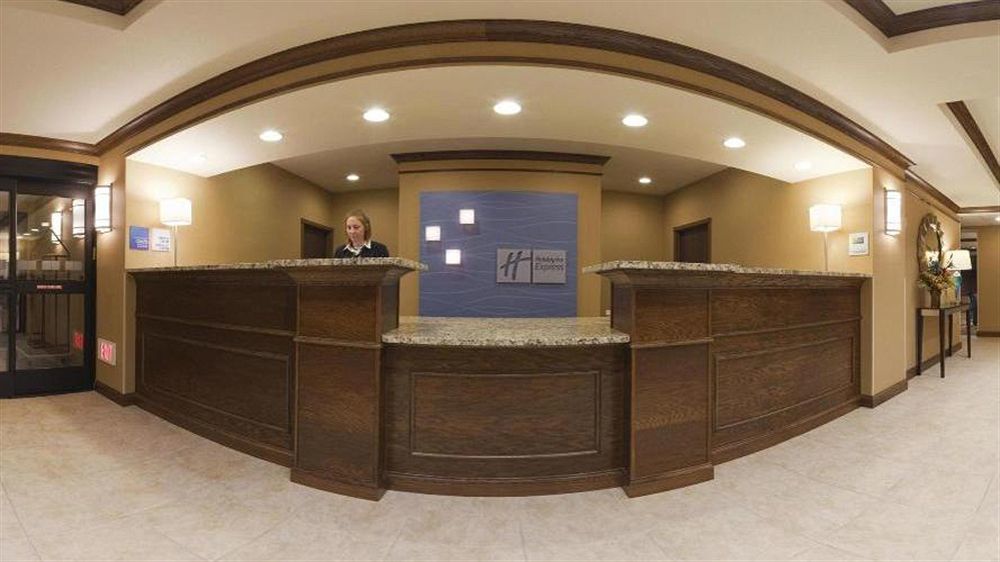 Holiday Inn Express Hotel & Suites - Dubuque West By Ihg Esterno foto