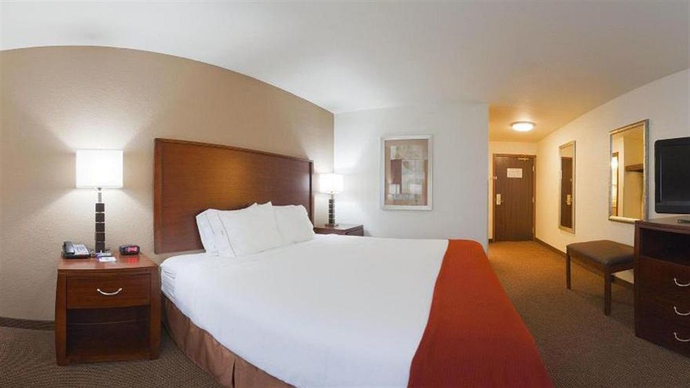 Holiday Inn Express Hotel & Suites - Dubuque West By Ihg Esterno foto